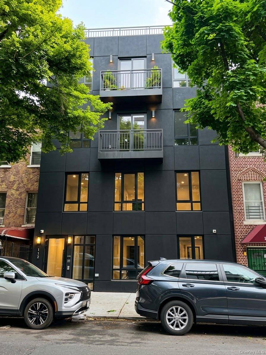 112 Schaefer ST, Brooklyn, NY 11207