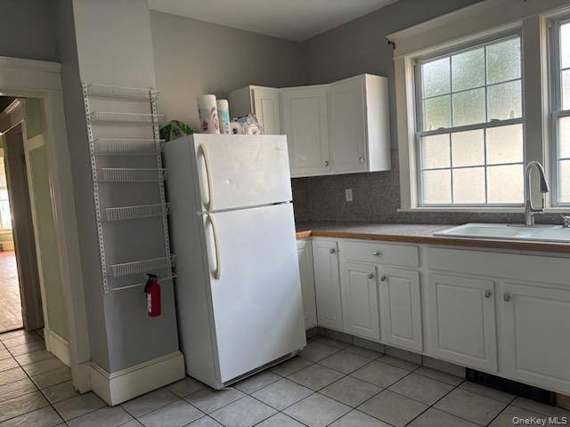 64 maple, Walden, NY 12586