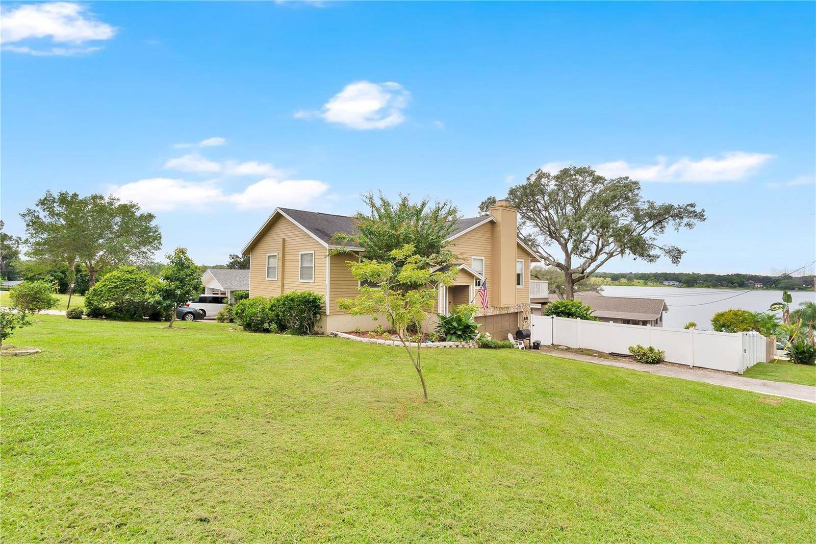 2202 TOPPING PL, Eustis, FL 32726