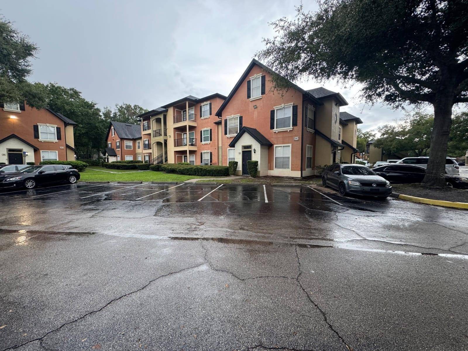 5961 WESTGATE DR #2013, Orlando, FL 32835