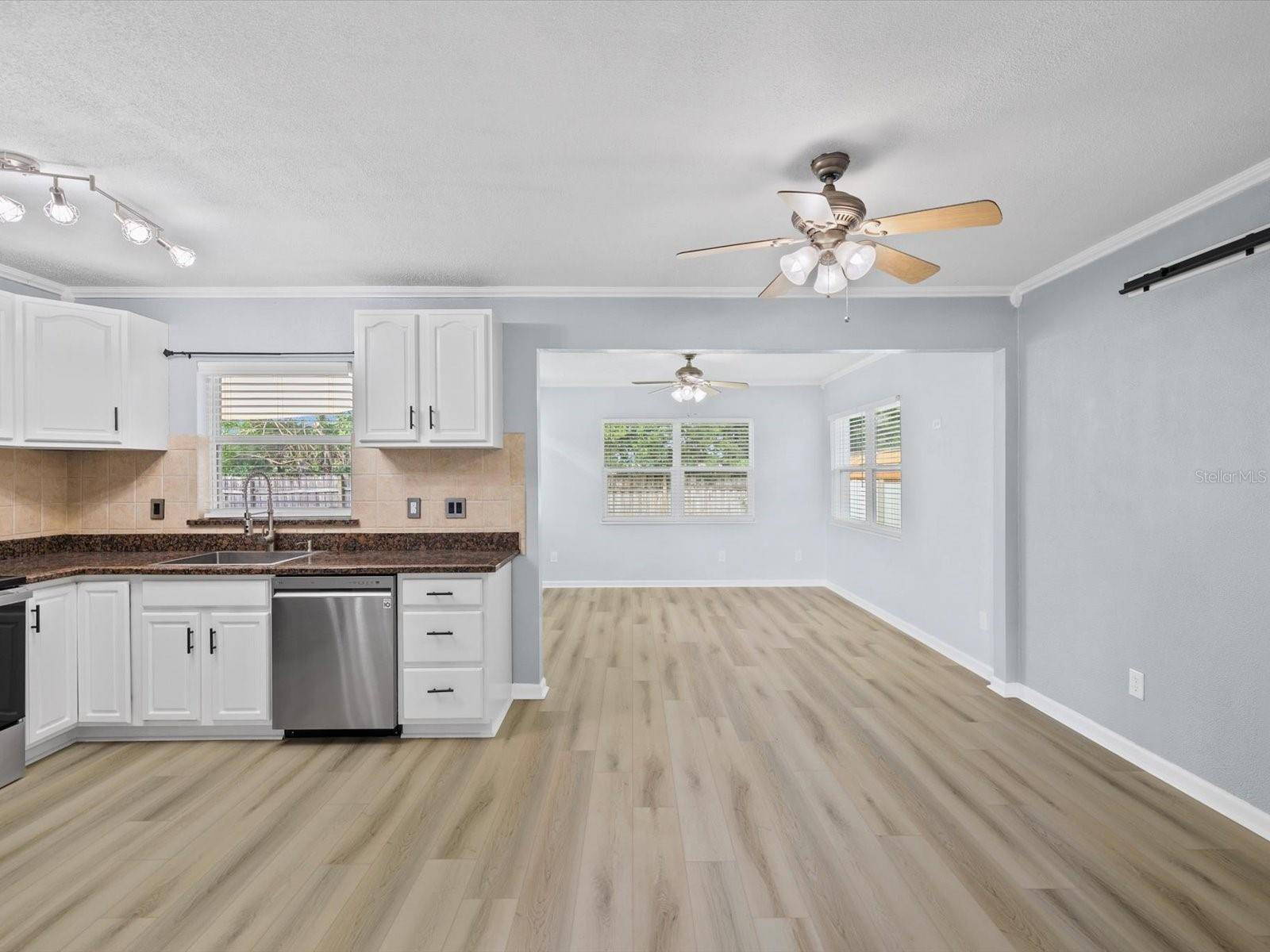 1168 KEENE RD, Dunedin, FL 34698