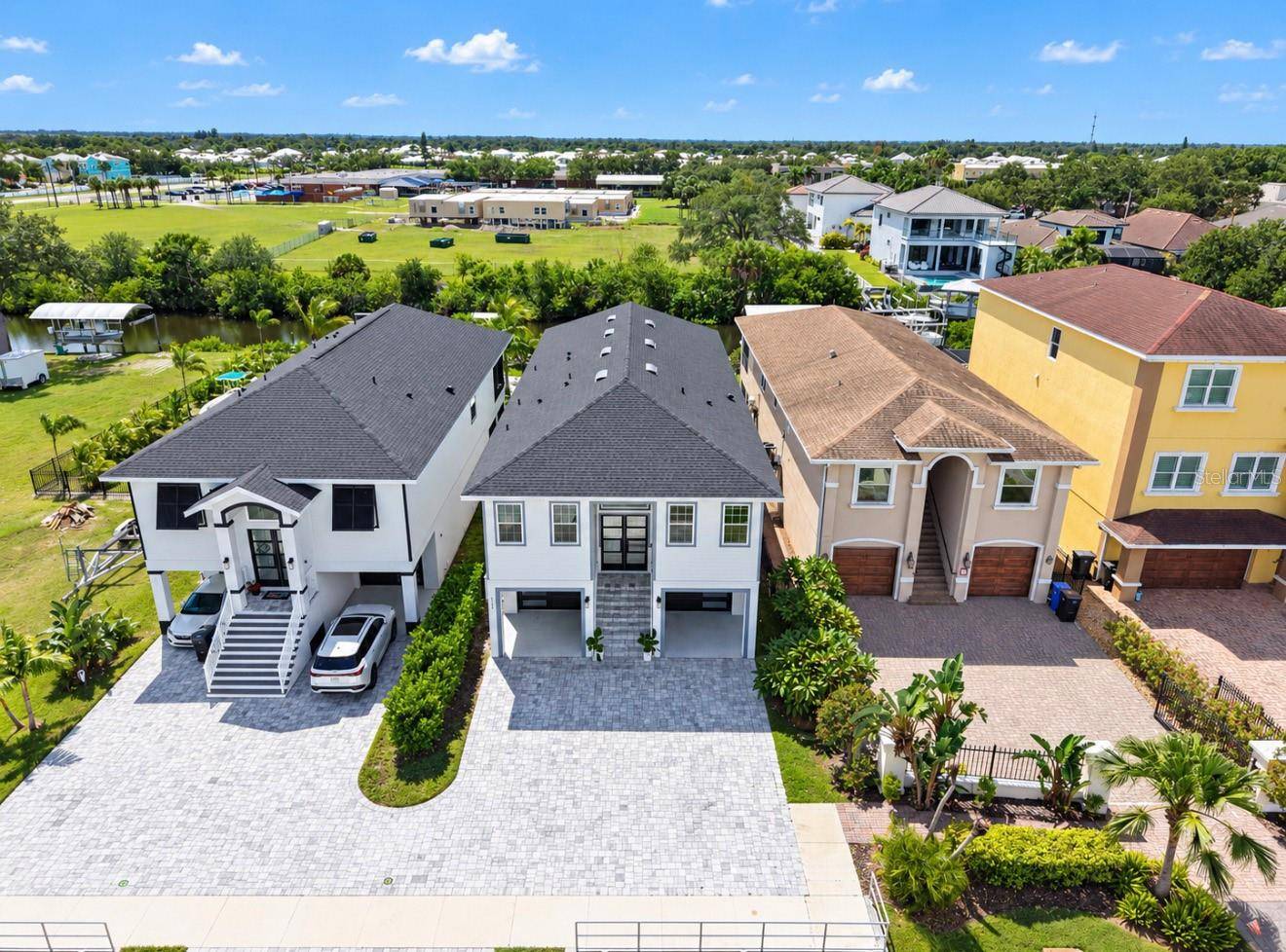 526 ESTUARY SHORE LN, Apollo Beach, FL 33572