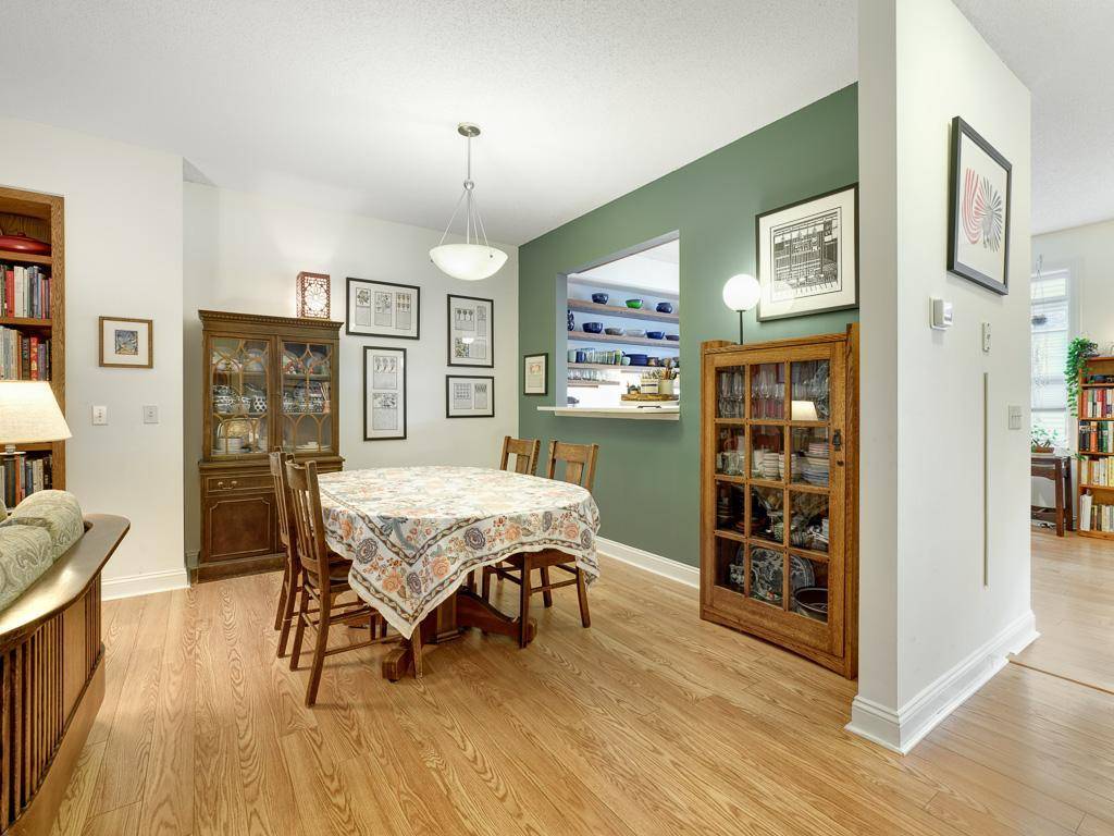 406 Duke ST, Saint Paul, MN 55102