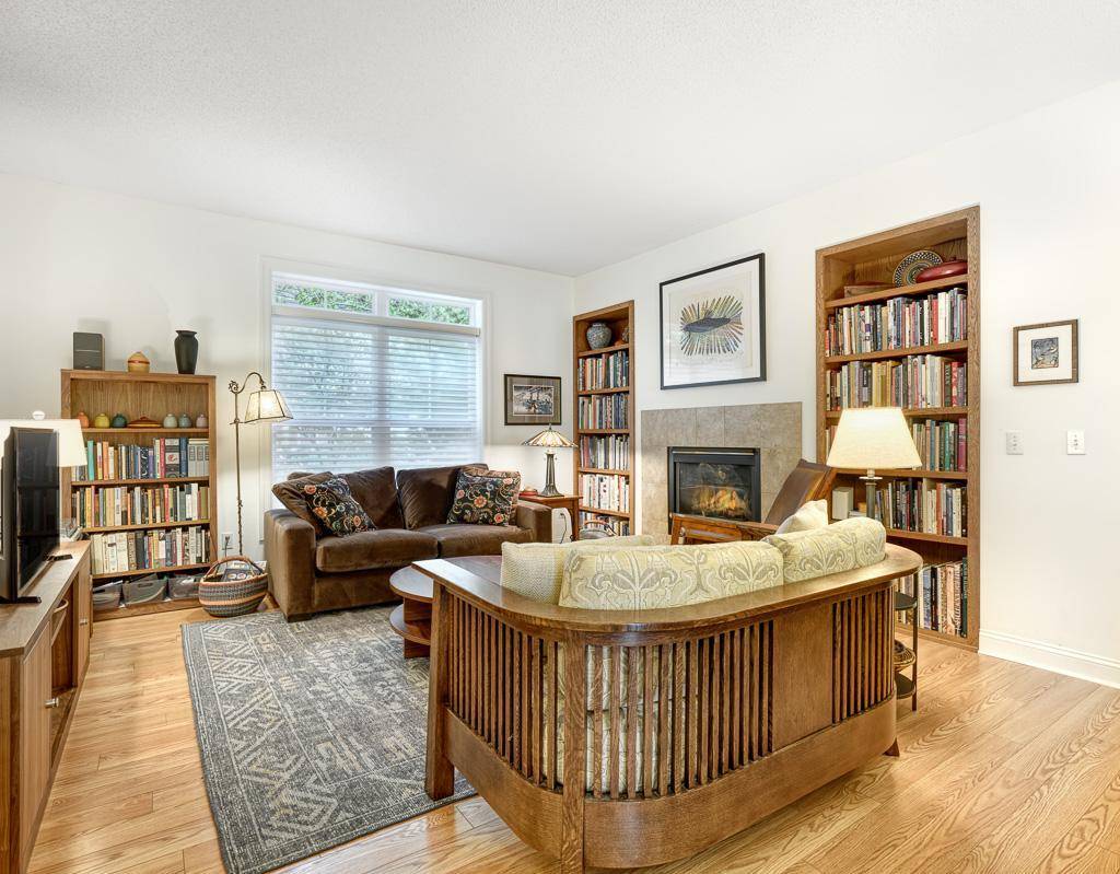 406 Duke ST, Saint Paul, MN 55102