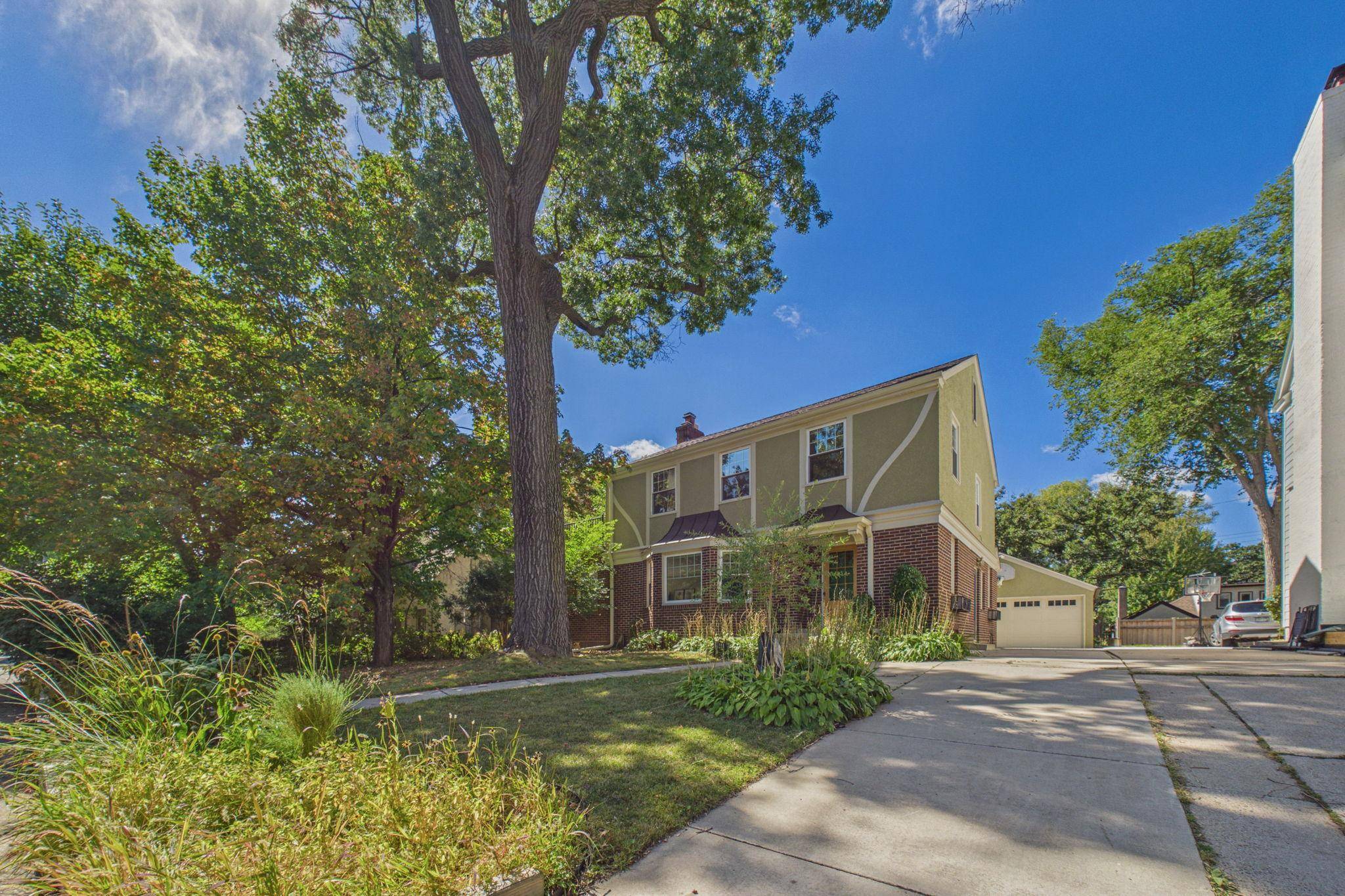 3944 Xerxes AVE S, Minneapolis, MN 55410