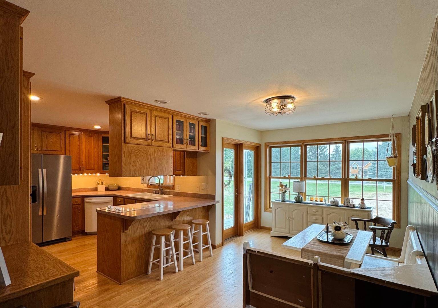 W12942 640th AVE, Prescott, WI 54021