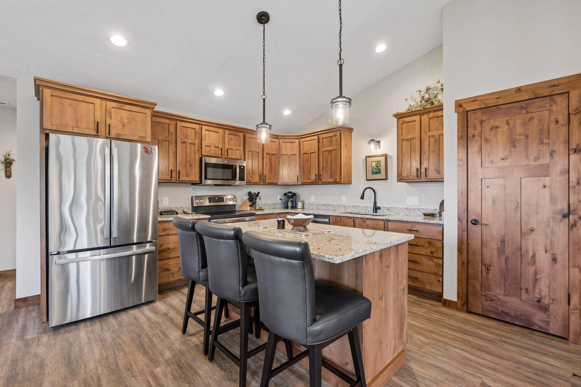 184 Steelhead DR, River Falls, WI 54022