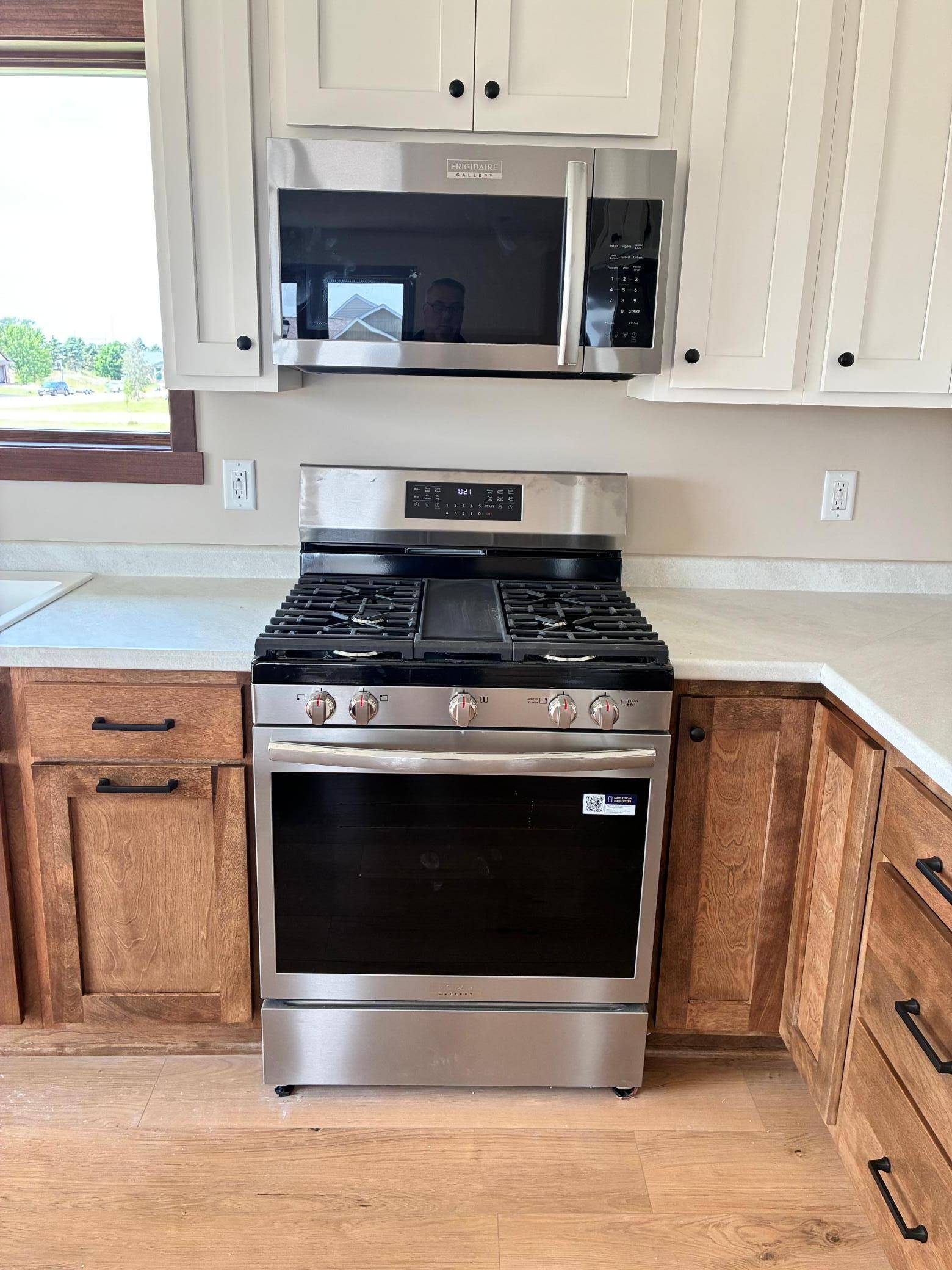 1825 Cypress TRL, New Richmond, WI 54017