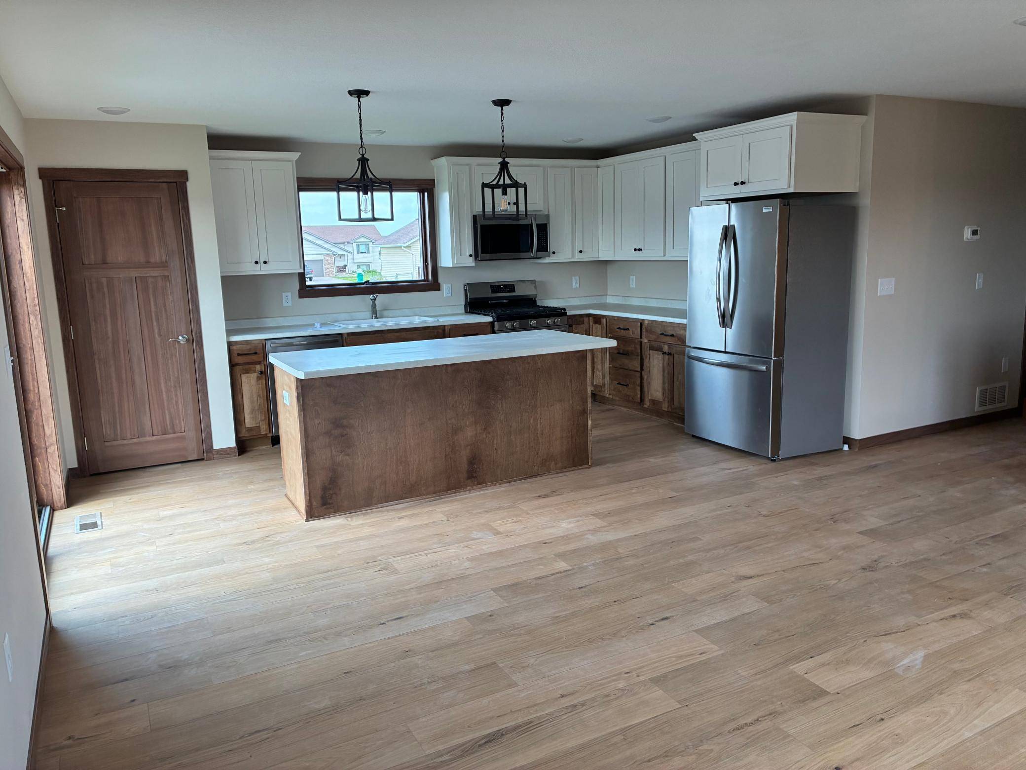1825 Cypress TRL, New Richmond, WI 54017