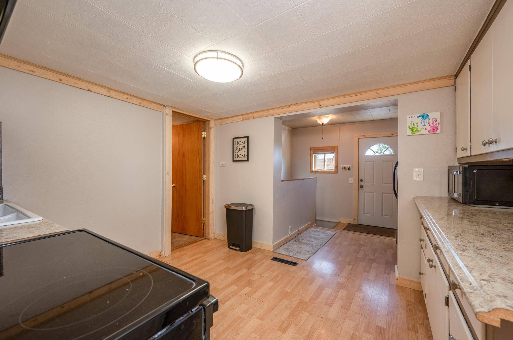 206 Dudley AVE, Coleraine, MN 55722