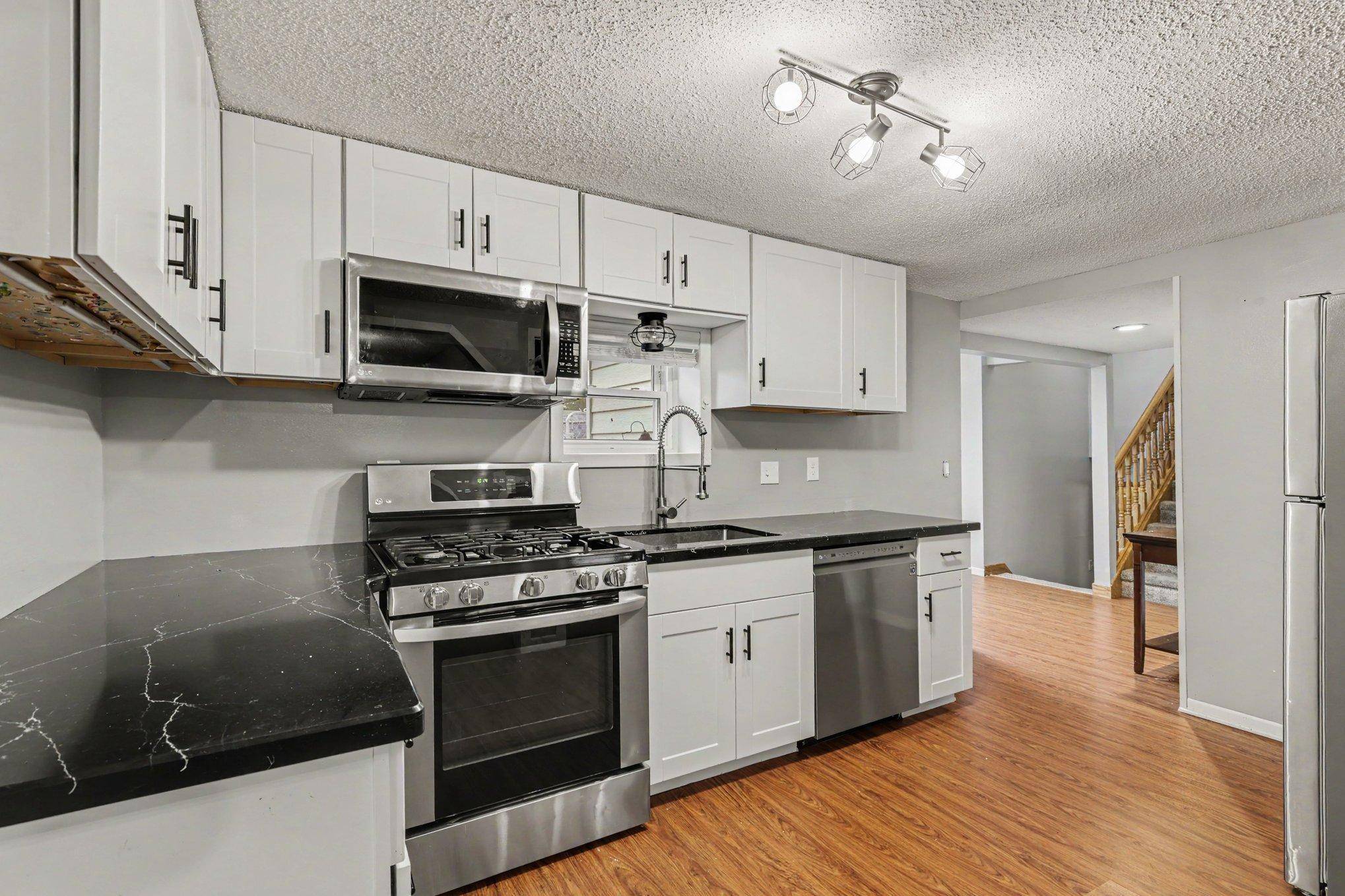 231 Longfellow ST NE, Fridley, MN 55432