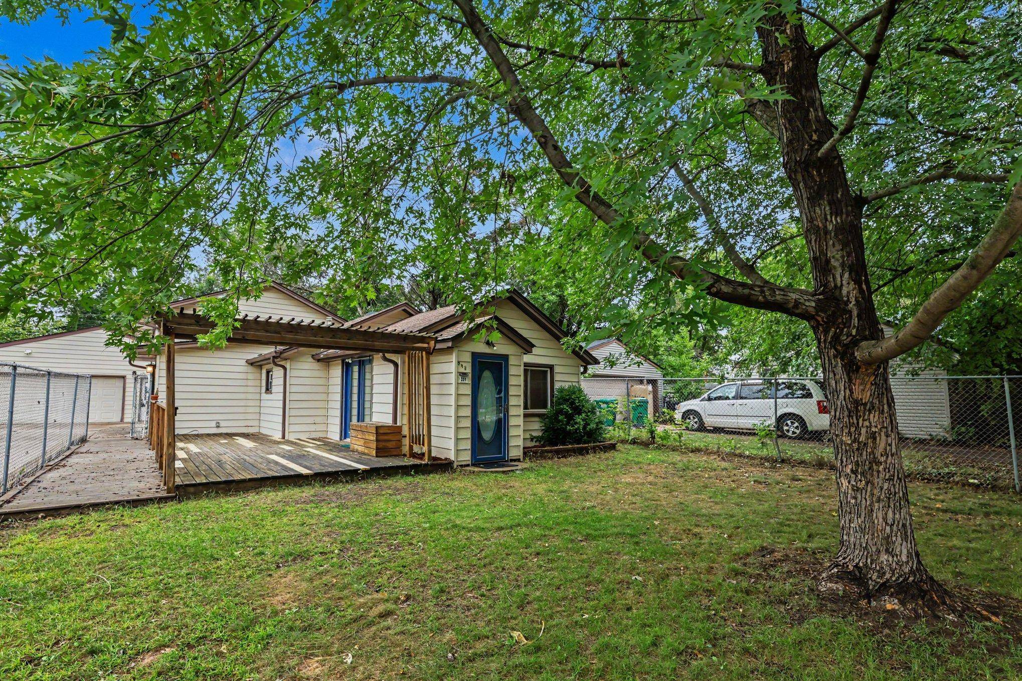 231 Longfellow ST NE, Fridley, MN 55432