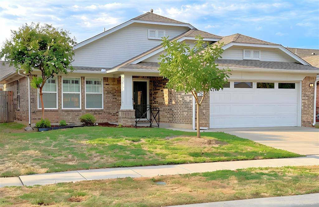 724 Humming Fish DR, Norman, OK 73069