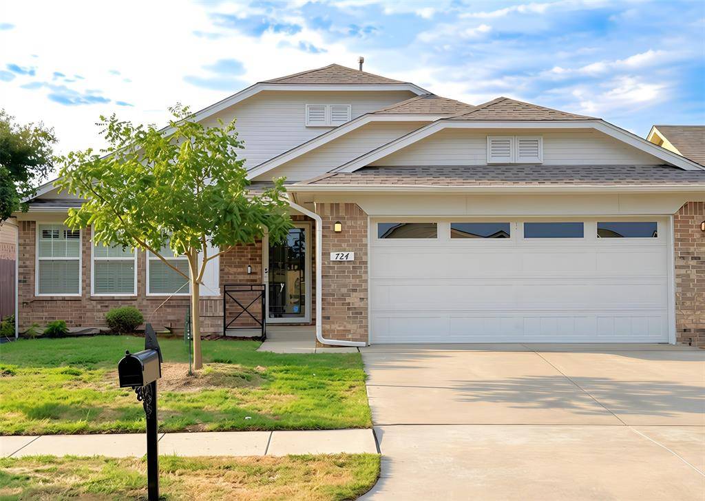 724 Humming Fish DR, Norman, OK 73069
