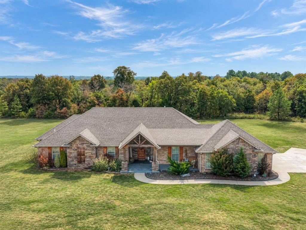 30365 Buck LN, Mcloud, OK 74851