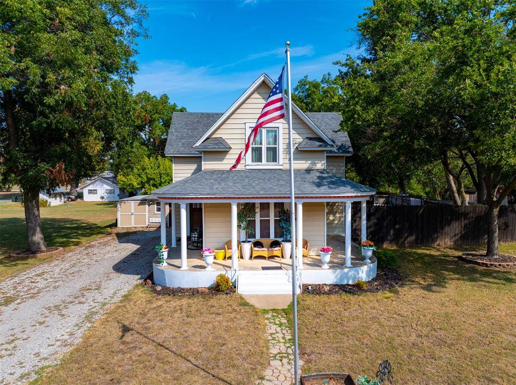 307 E Main ST, Tecumseh, OK 74873
