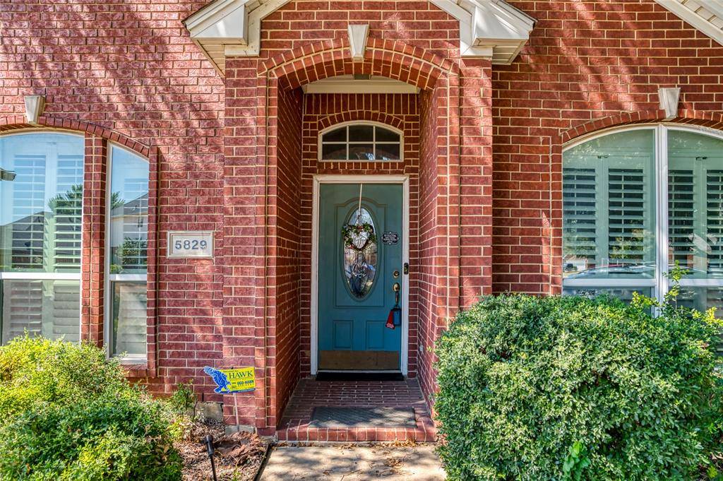 5829 Echo Bluff Drive, Haltom City, TX 76137