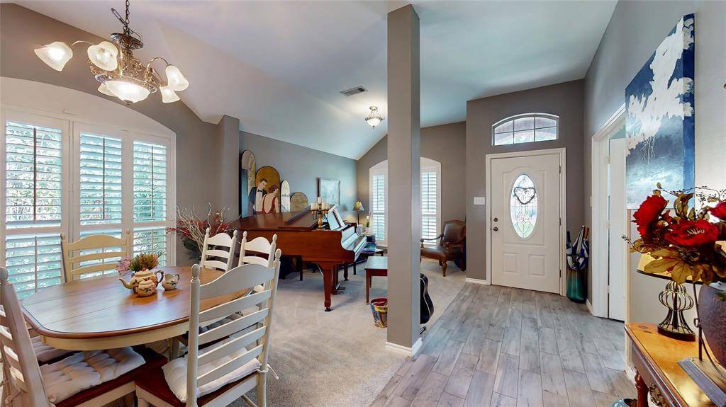 5829 Echo Bluff Drive, Haltom City, TX 76137