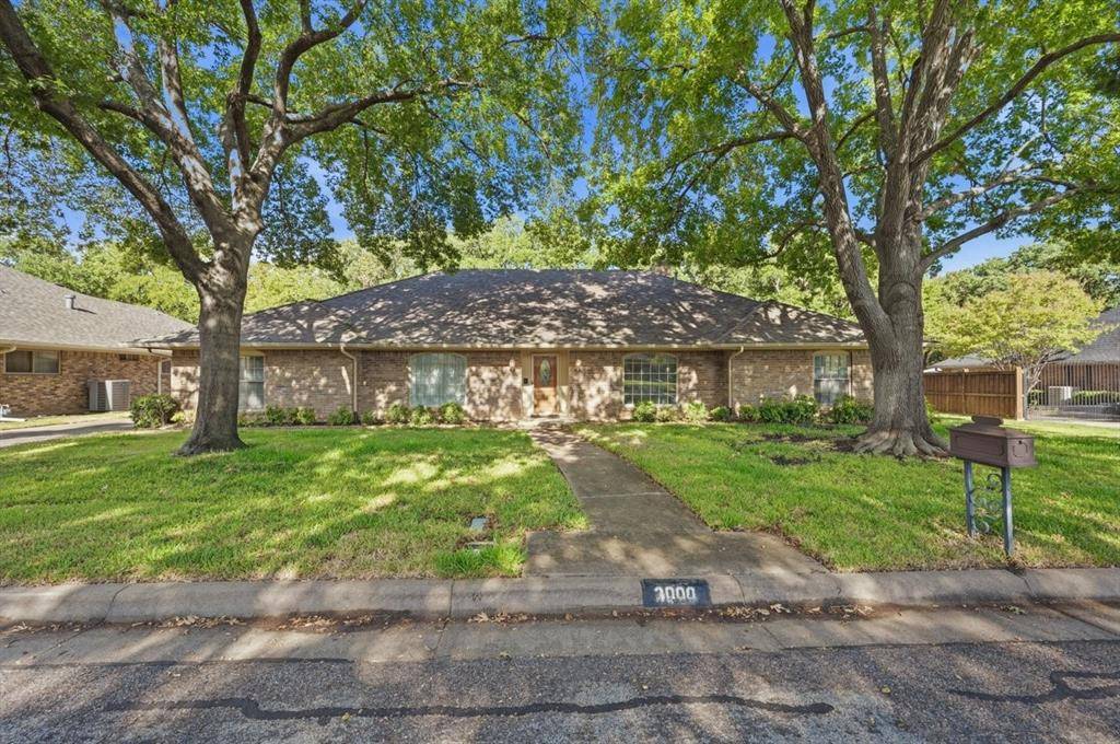 3000 Steeplechase Trail, Arlington, TX 76016
