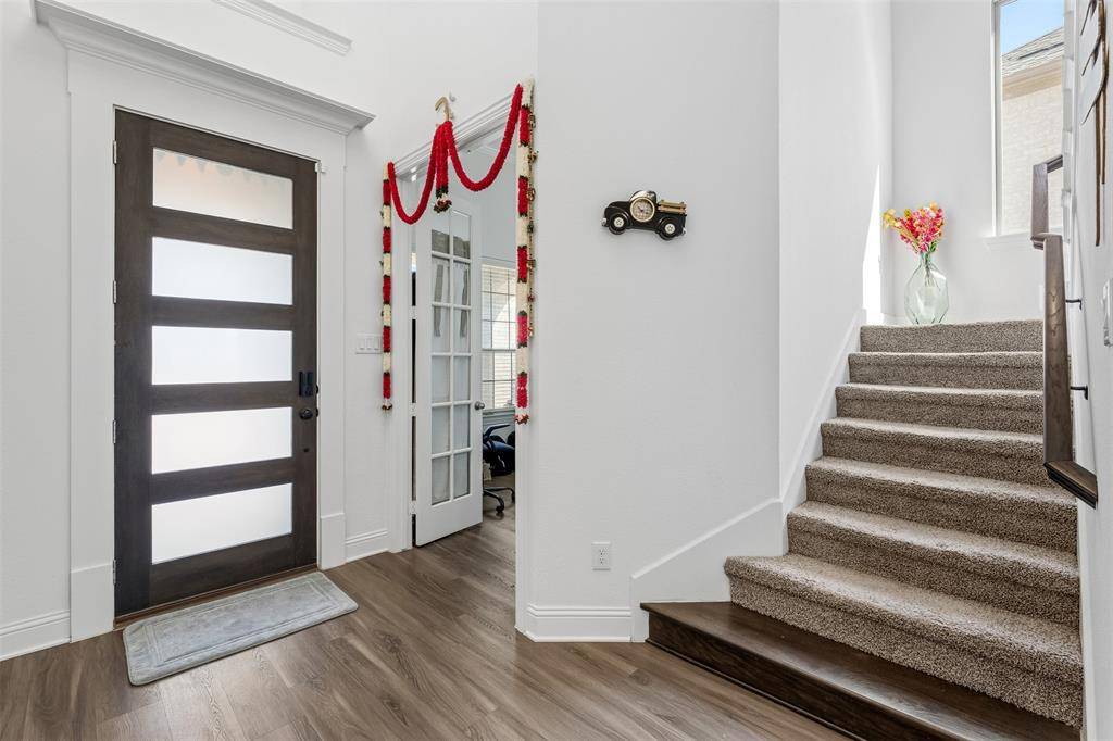 1434 Cypress Thorn Drive, Arlington, TX 76005