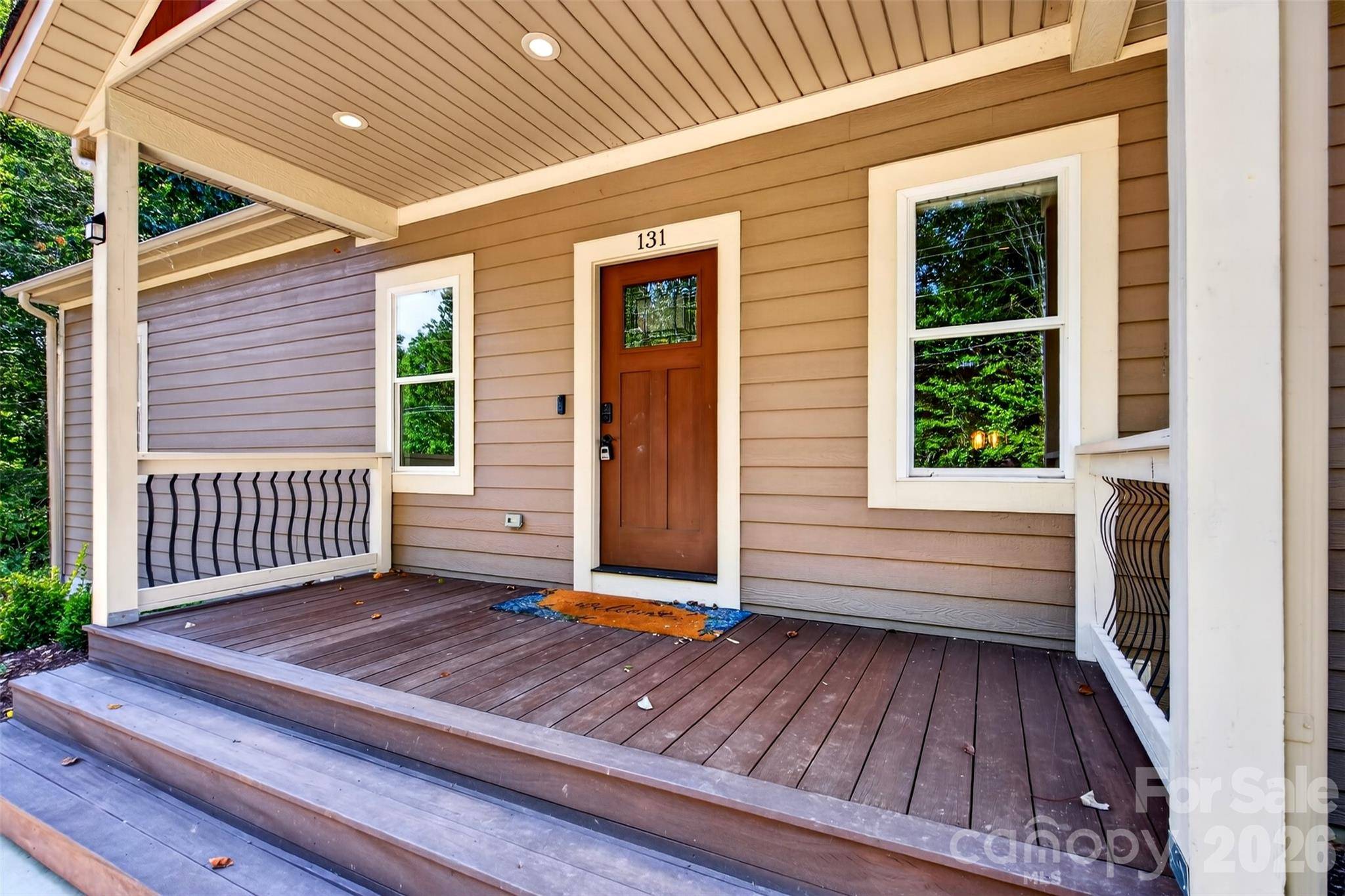 131 Ridge RD, Candler, NC 28715