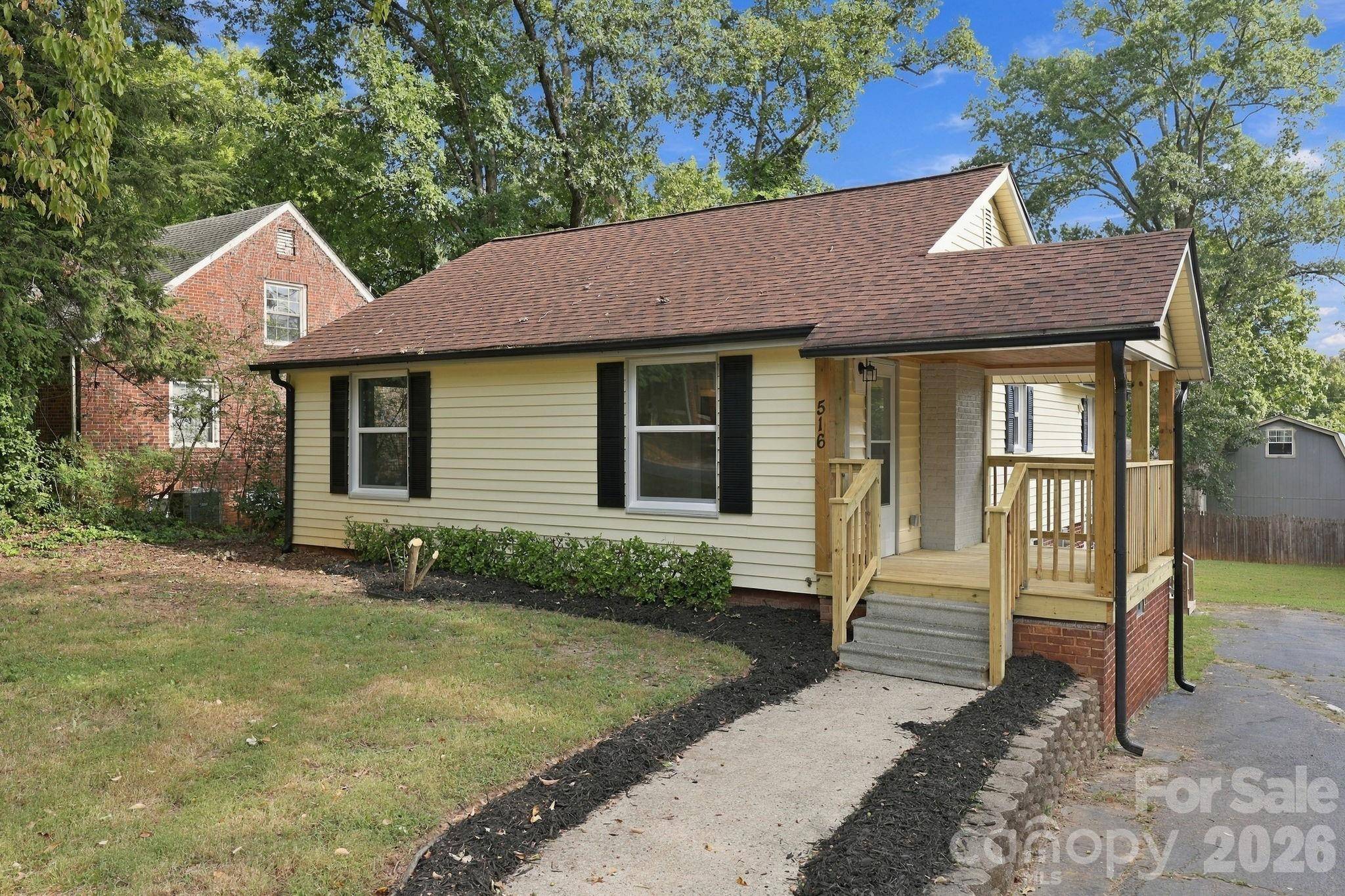 516 Englewood ST NE, Concord, NC 28025