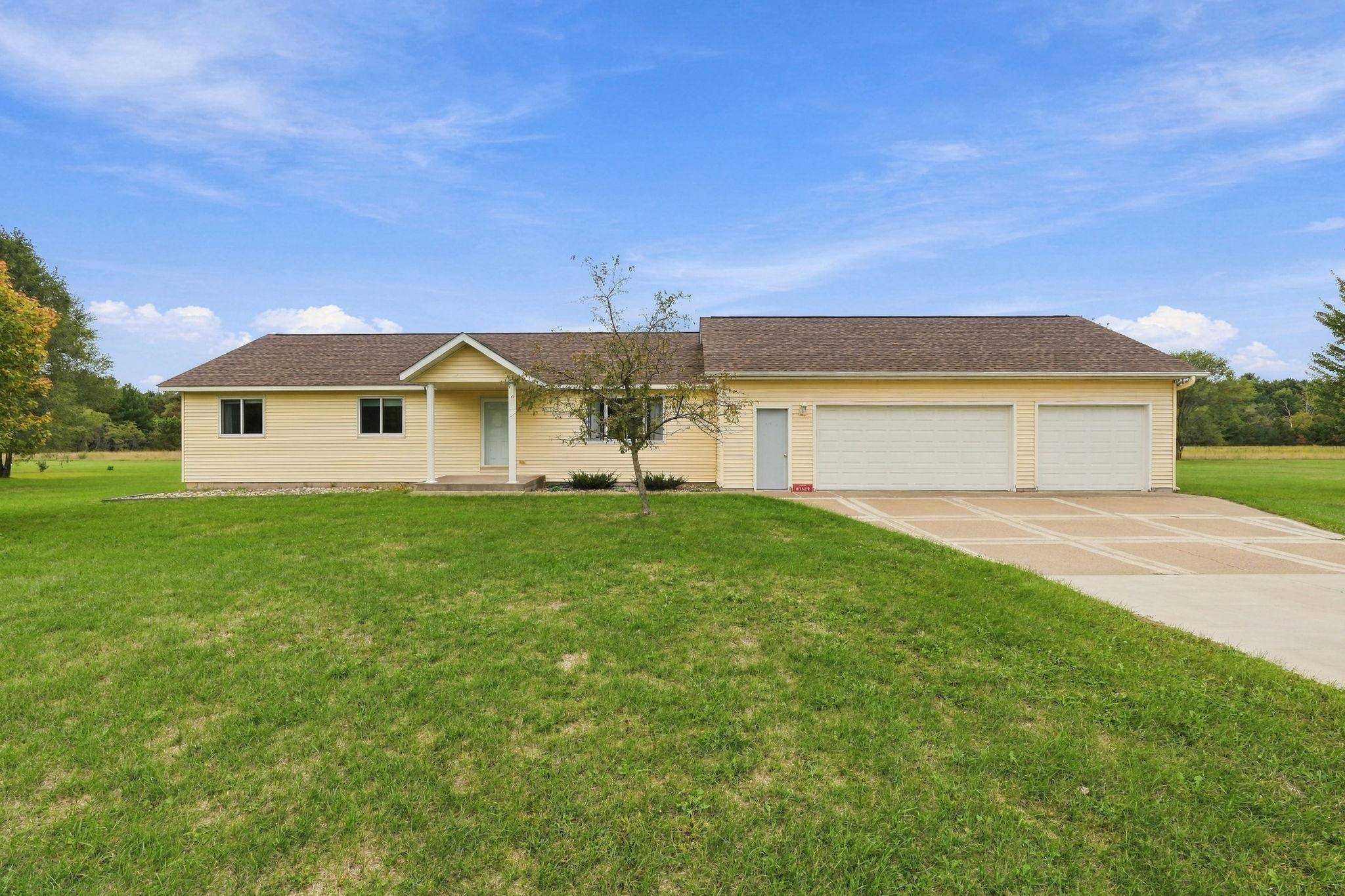 W7629 161st AVE, Hager City, WI 54014