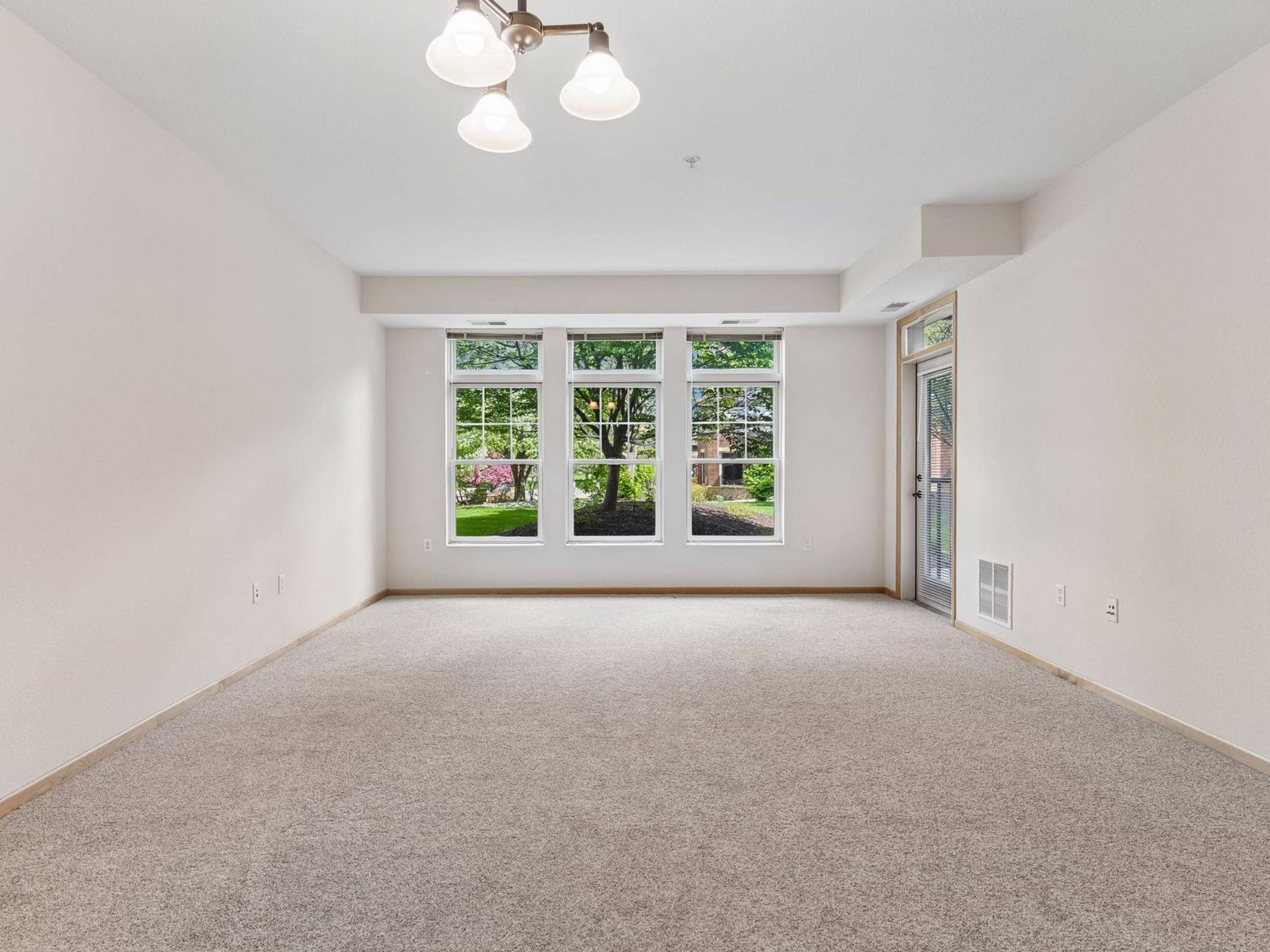 7100 Metro Boulevard #104, Edina, MN 55439