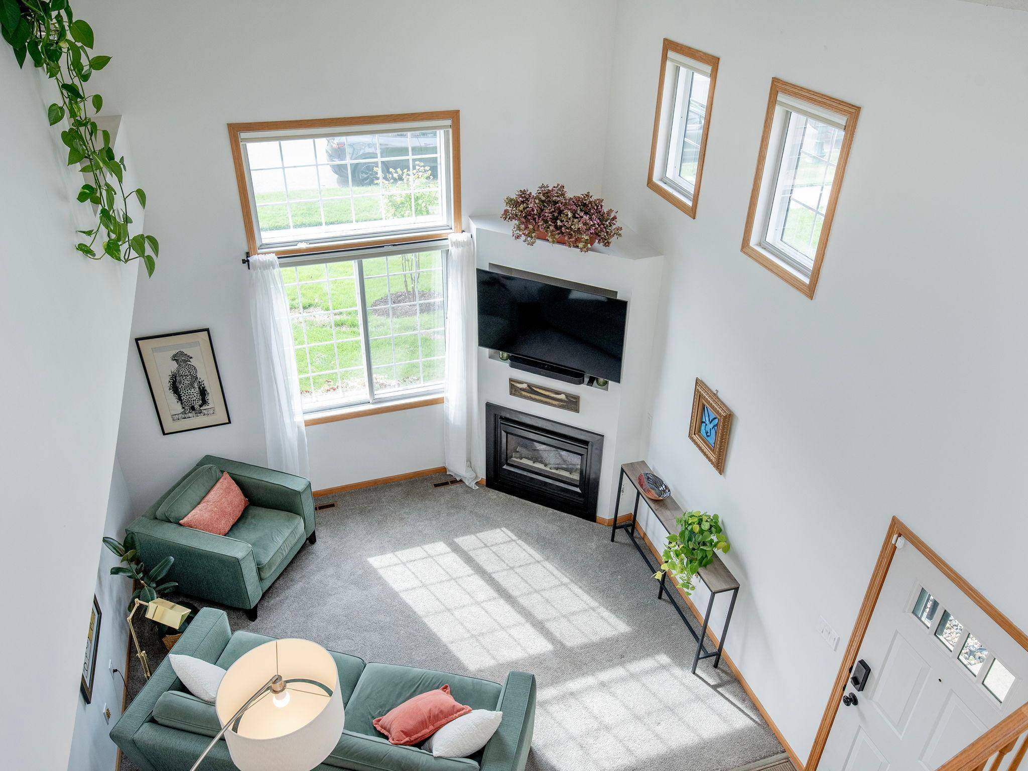 1757 Elm ST, White Bear Lake, MN 55110