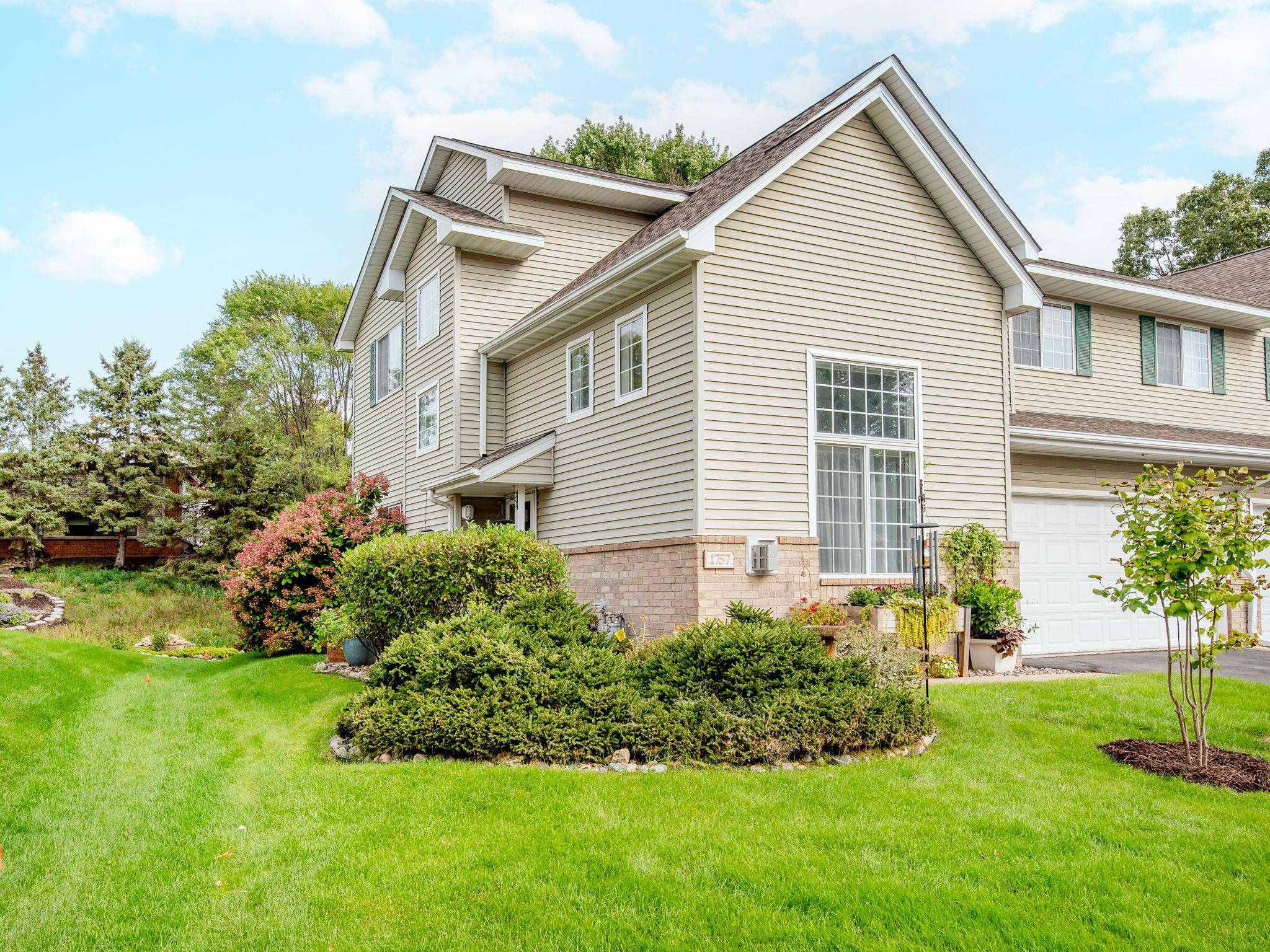 1757 Elm ST, White Bear Lake, MN 55110