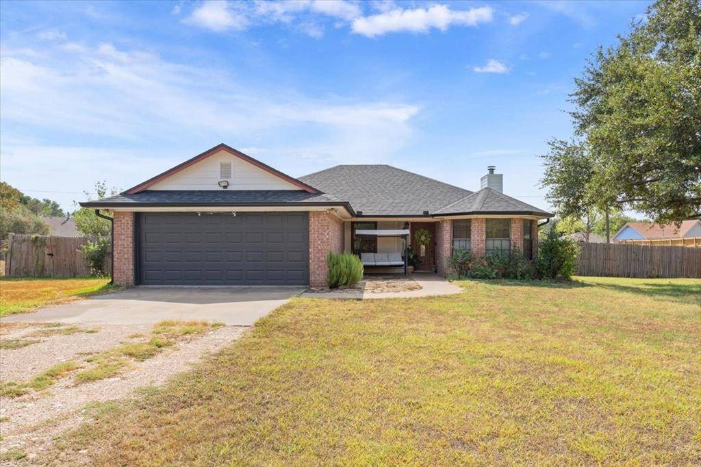 591 J L Brazzil Loop, Waco, TX 76705