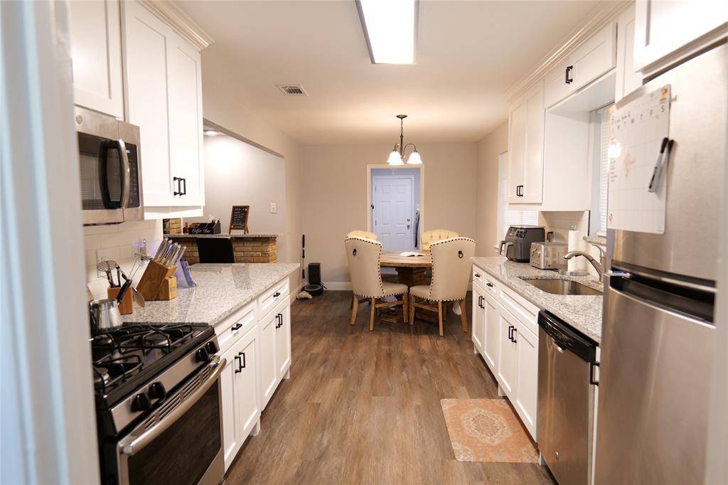 7137 Hunnicut Road, Dallas, TX 75227