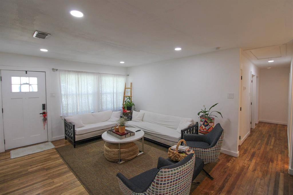 3119 Eisenhower Drive, Dallas, TX 75224