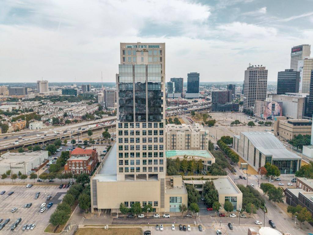 1717 Arts Plaza #1804, Dallas, TX 75201