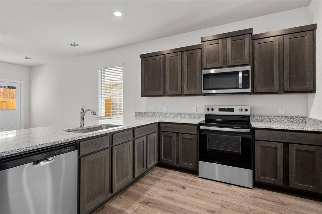 1717 Paul Court, Seagoville, TX 75159