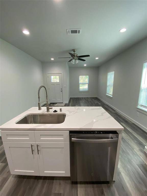 505 W Walker Street #101, Denison, TX 75020
