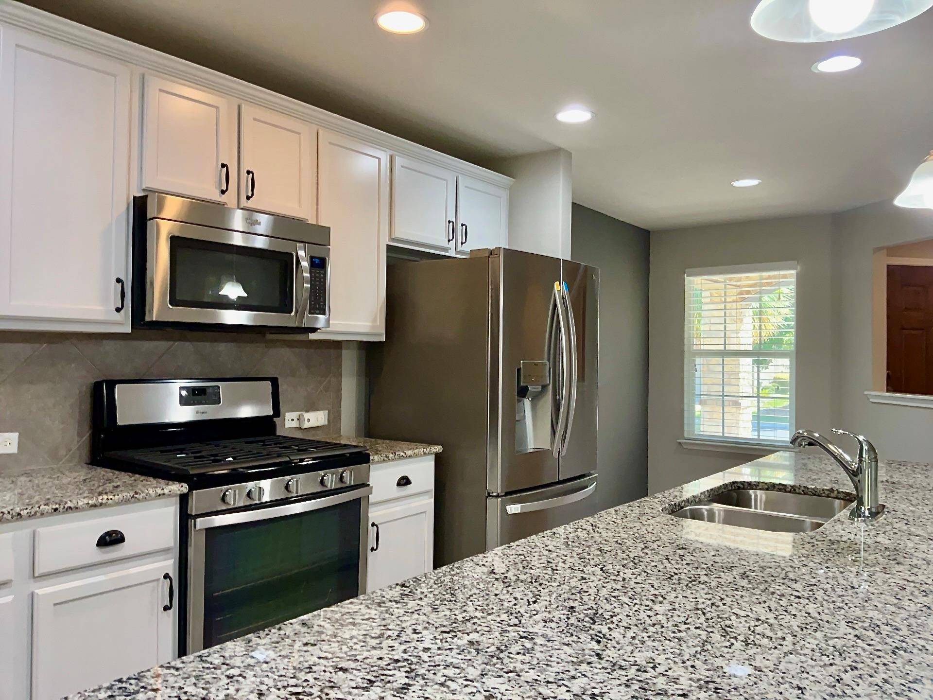 411 Kickapoo Creek LN, Georgetown, TX 78633