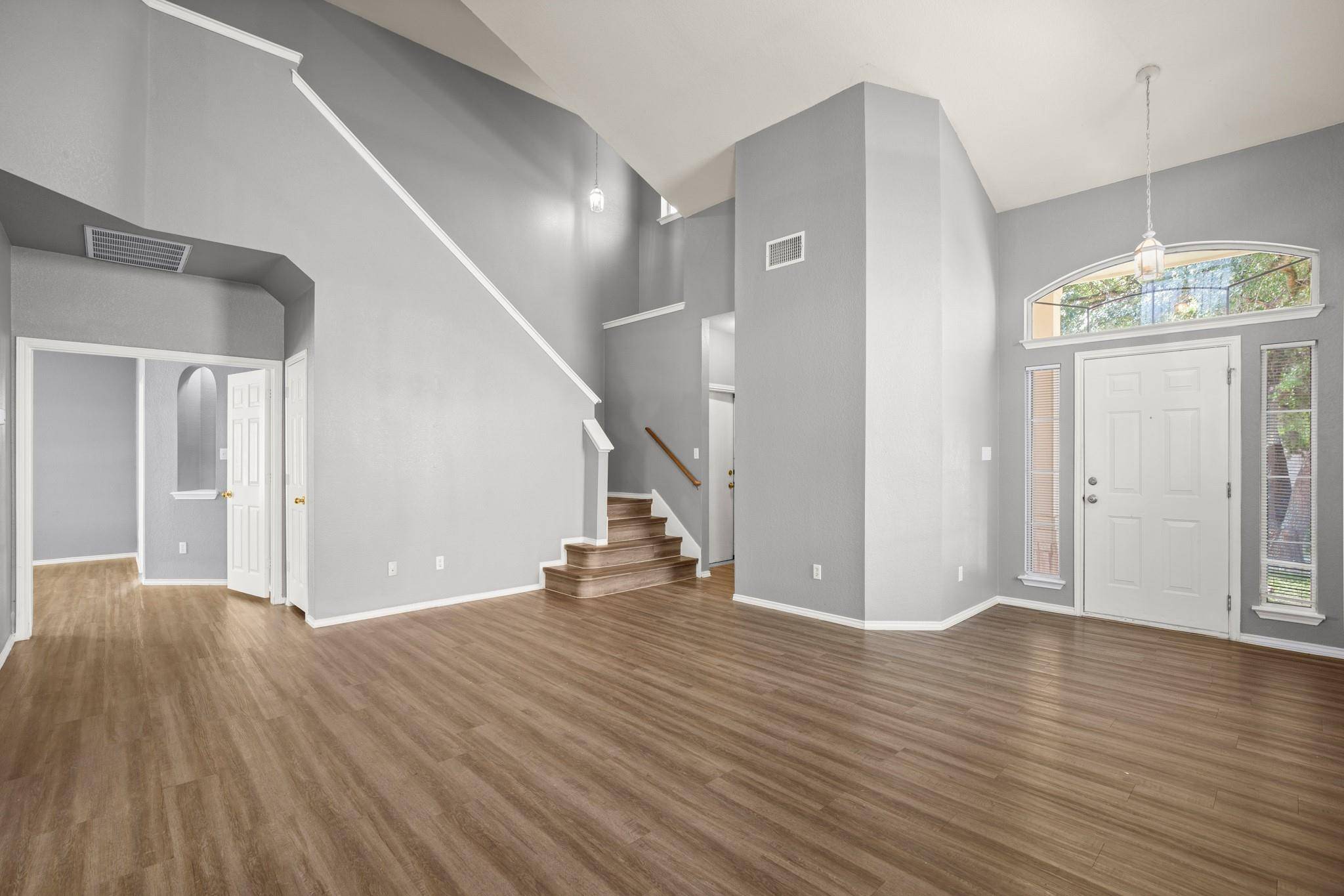 706 Johnny Bench CT, Round Rock, TX 78665