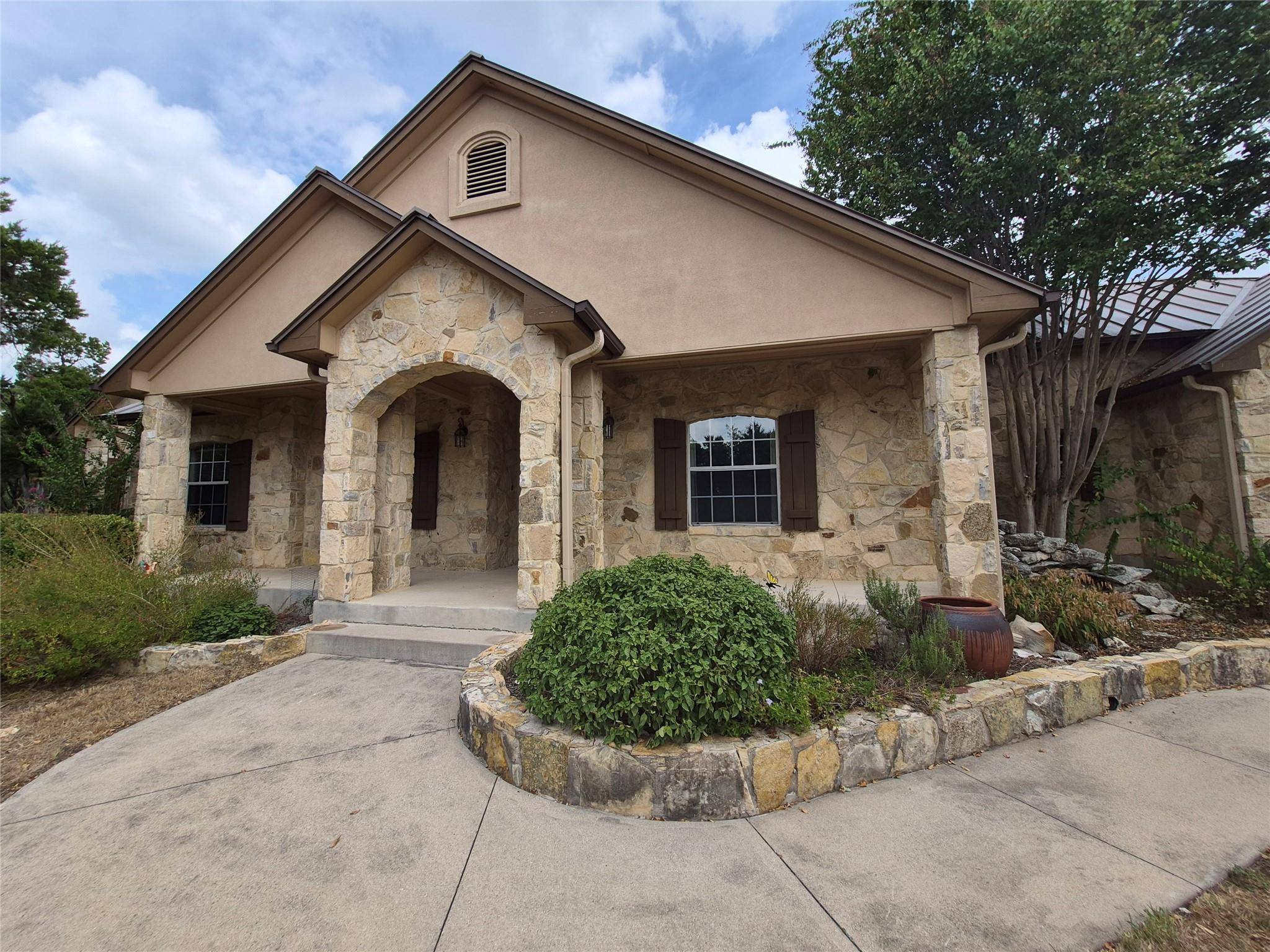 2031 Palos Verdes, Leander, TX 78641