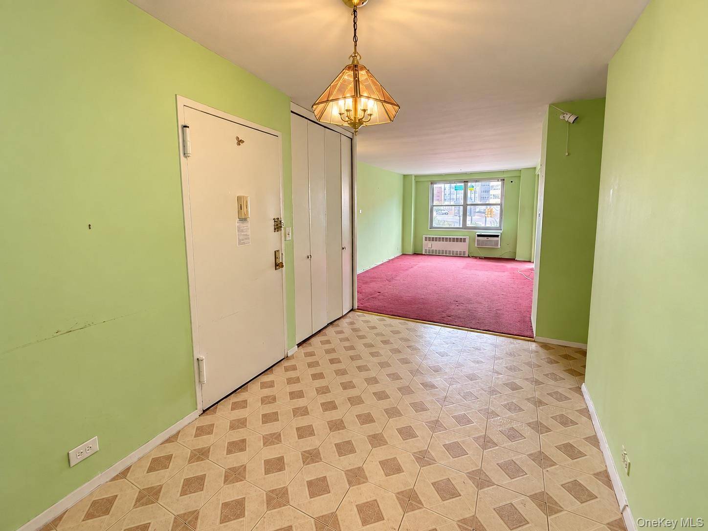 61-15 97th ST #1A, Rego Park, NY 11374