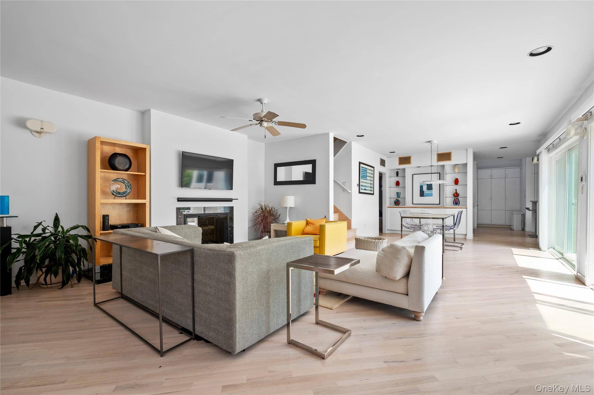 40 Fulton AVE, Atlantic Beach, NY 11509
