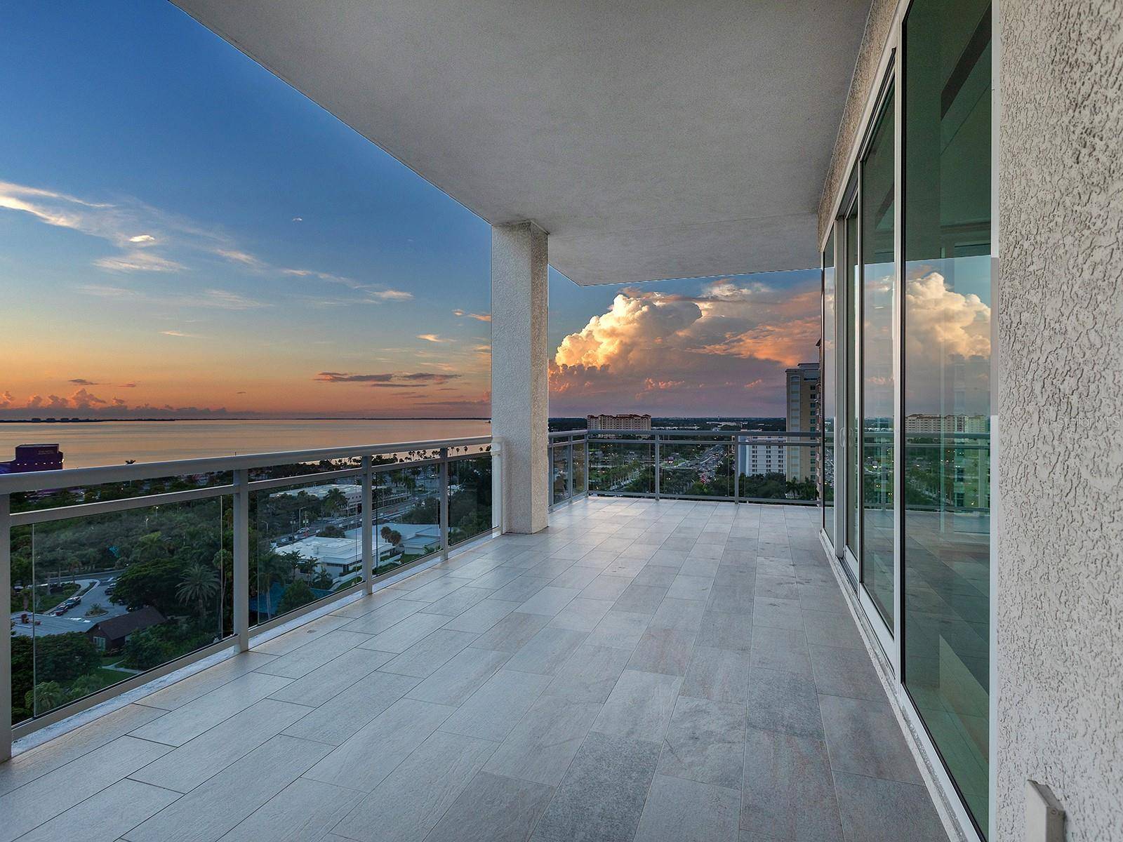 540 N TAMIAMI TRL #1201, Sarasota, FL 34236