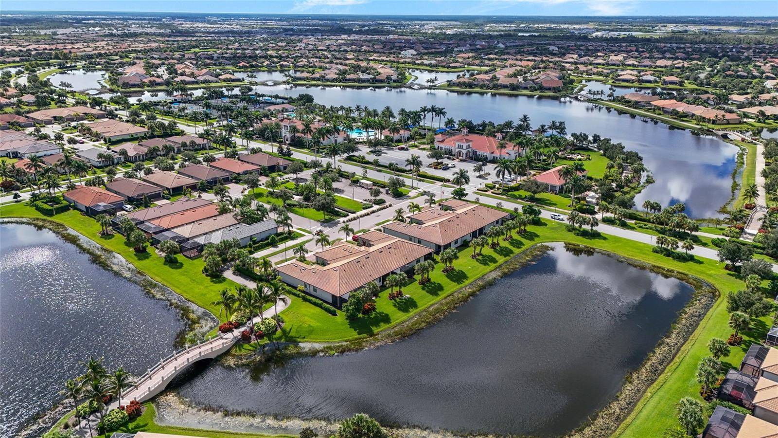 19241 SERAFINA ST, Venice, FL 34293