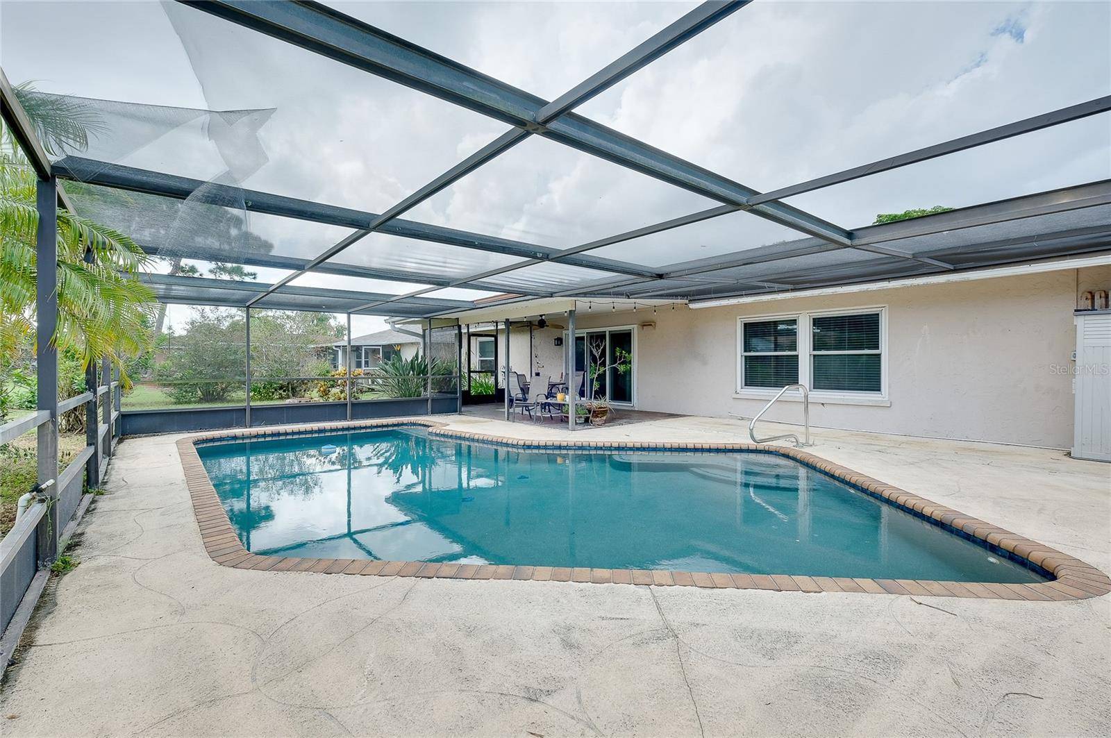 2013 38TH ST W, Bradenton, FL 34205