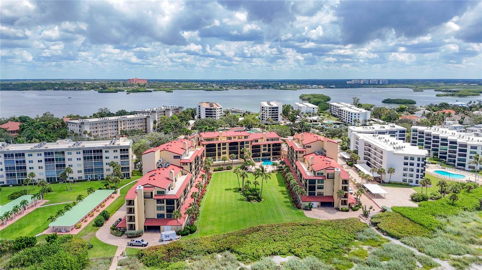 8750 MIDNIGHT PASS RD #501C, Sarasota, FL 34242
