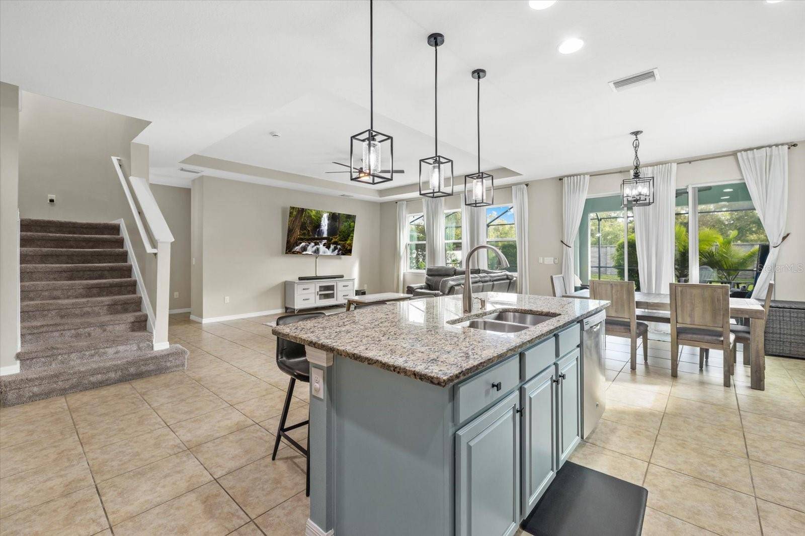 7448 47TH AVENUE CIR E, Bradenton, FL 34203