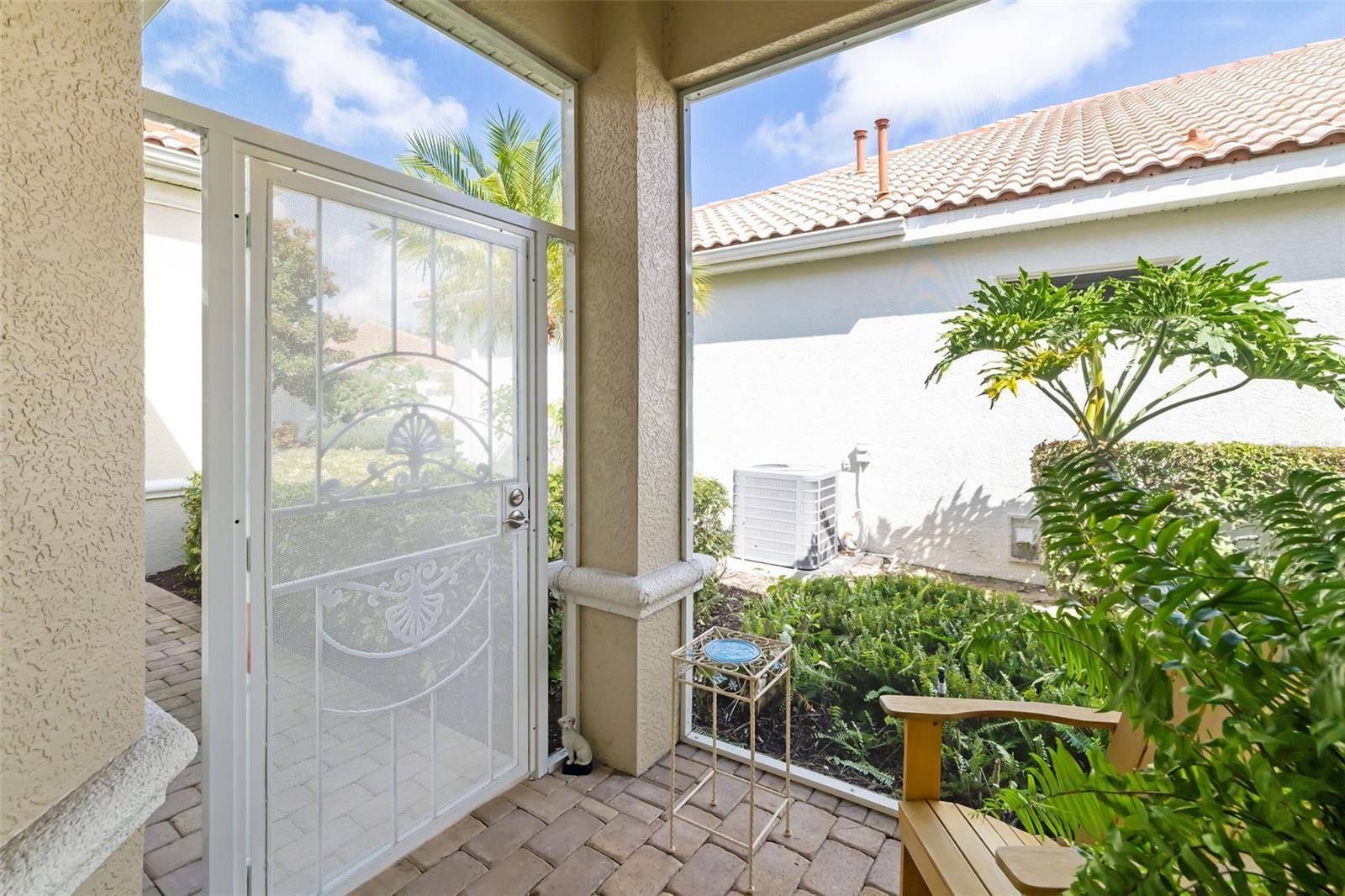 7164 RUE DE PALISADES #5, Sarasota, FL 34238