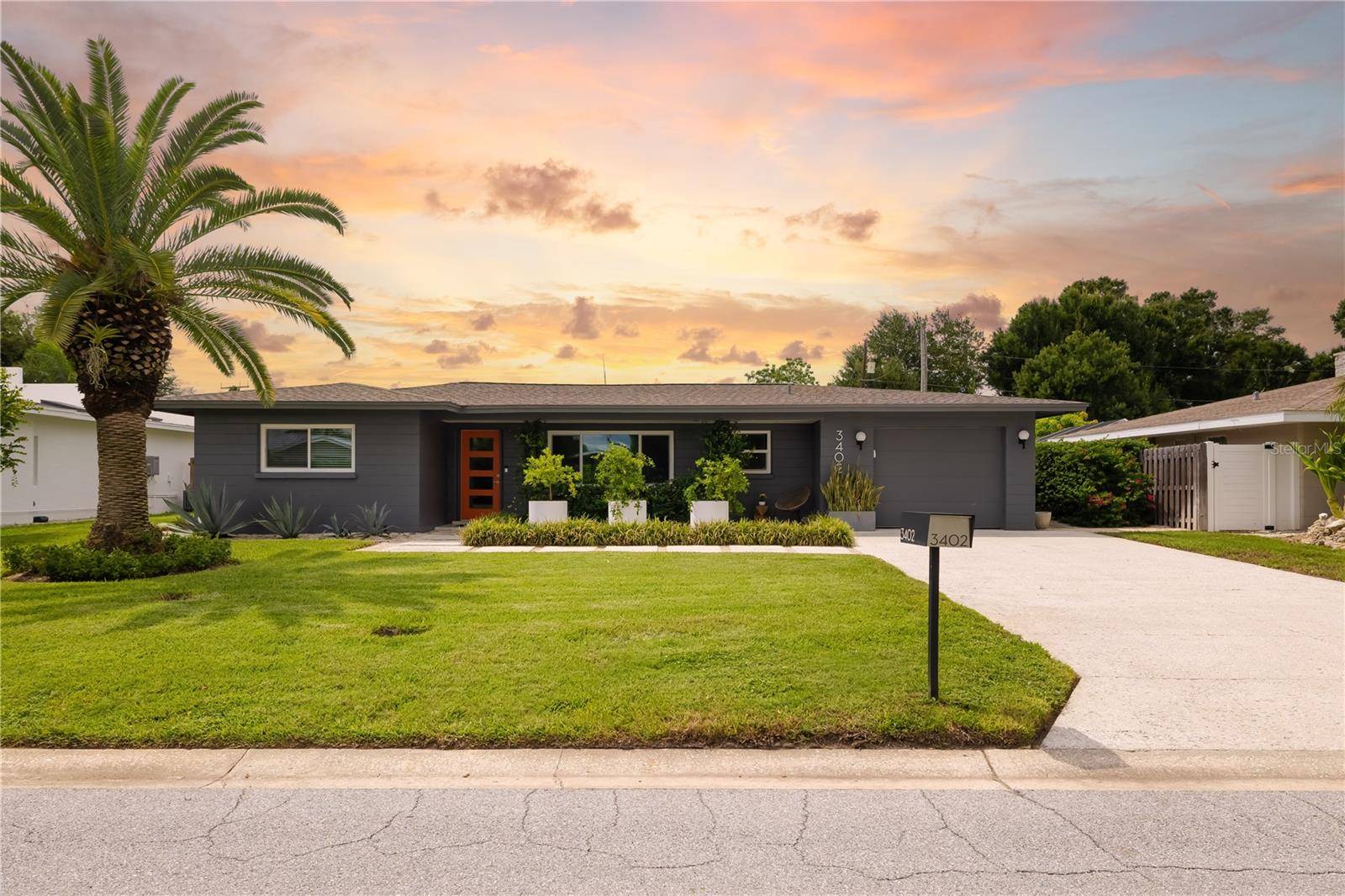 3402 S SCHOOL AVE, Sarasota, FL 34239