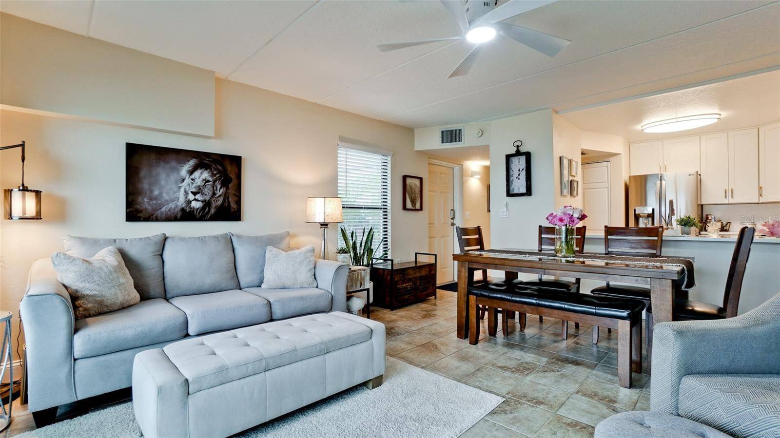111 10TH ST S #111, Bradenton Beach, FL 34217