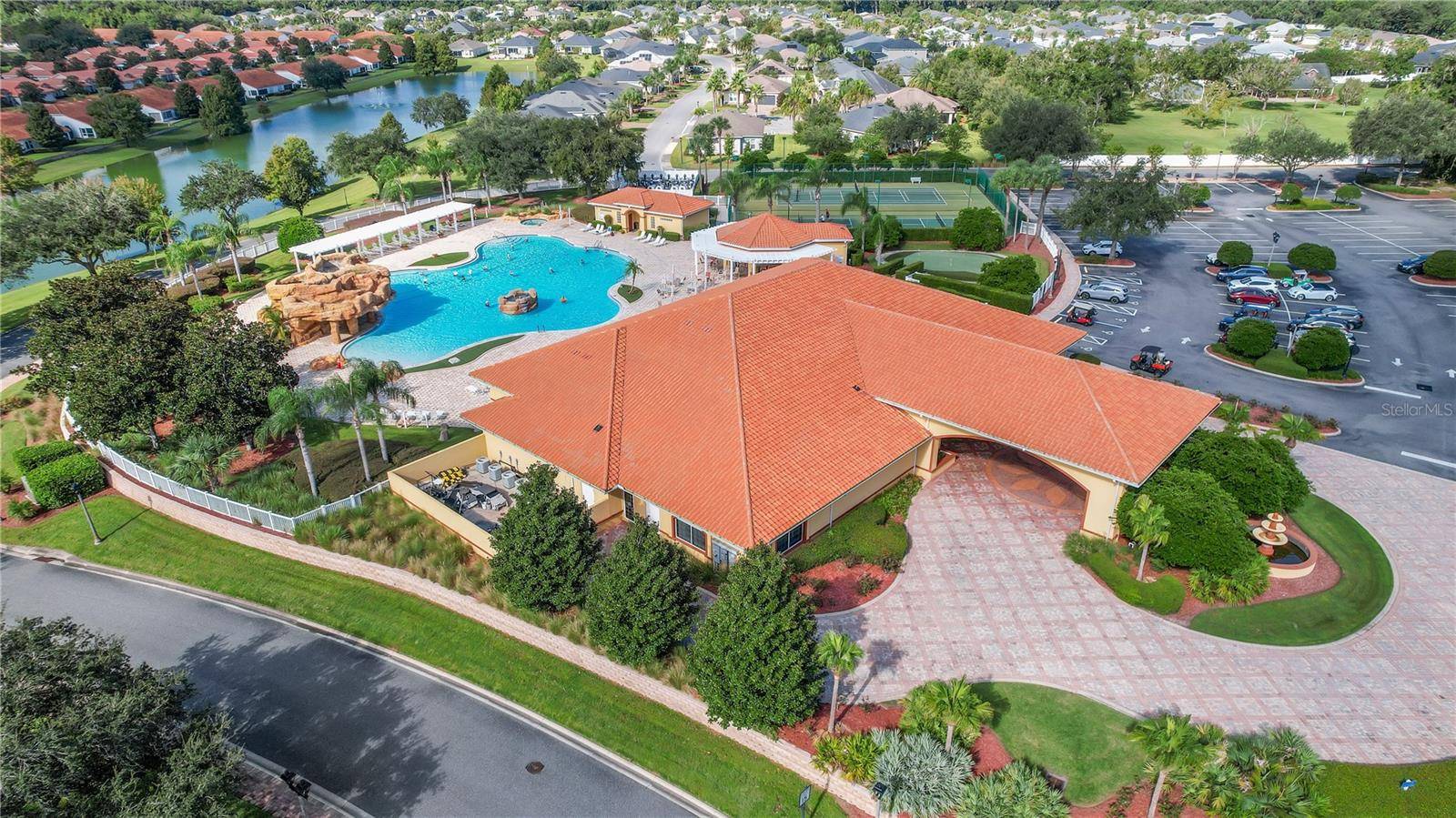 5364 COMPASS PT #5364, Oxford, FL 34484
